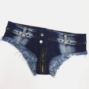 Женские ультранизкие джинсовые шорты с молнией и разрезом — модные и сексуальные, идеально подходят для ночных клубов, вечеринок и прямых эфиров. Универсальны и популярны среди блогеров и инфлюенсеров.