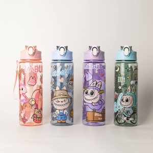 Детская прозрачная чашка с мульти-дизайном и защитой от падения. Большая ёмкость, удобна в дороге.