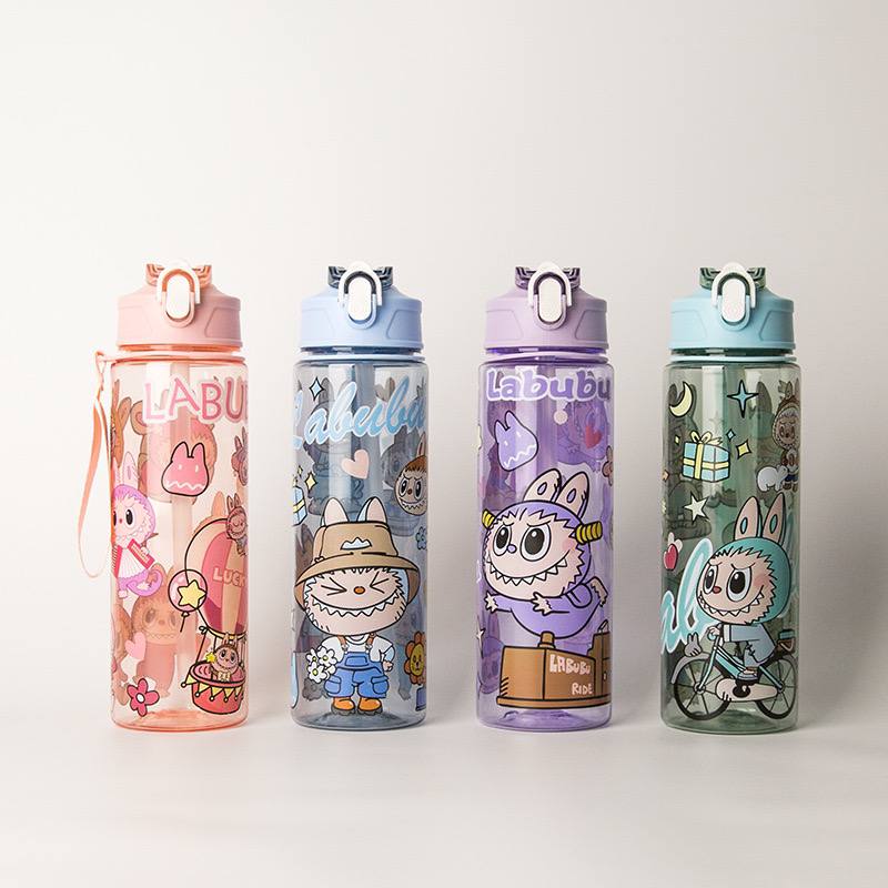 Детская прозрачная чашка с мульти-дизайном и защитой от падения. Большая ёмкость, удобна в дороге.