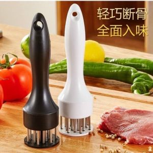 Tenderizer для мяса из нержавеющей стали с длинной ручкой. Иглы для барбекю и стейков, эффективно размягчает мясо.